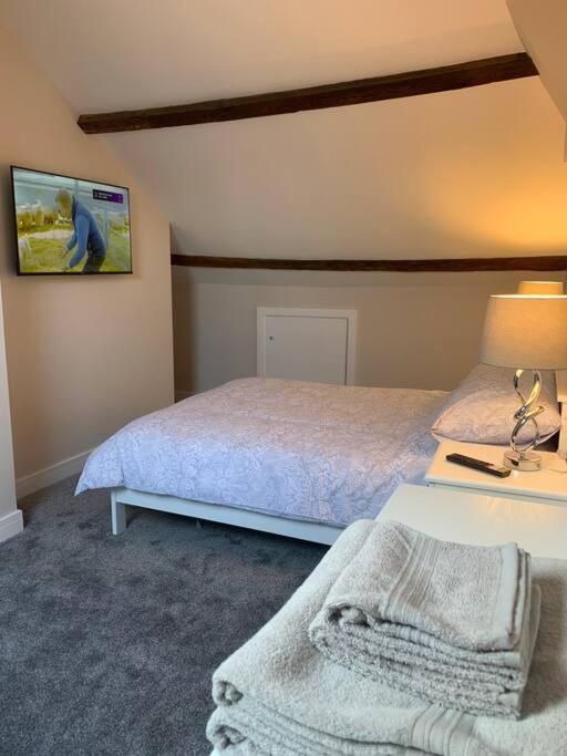 Newly Converted 3 Bedroom Apartment In Ulverston Exterior foto